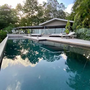 Balmoral 575 Montville